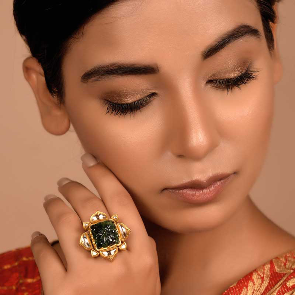 Carved Zambian Emerald & Polki Diamond Floral Ring