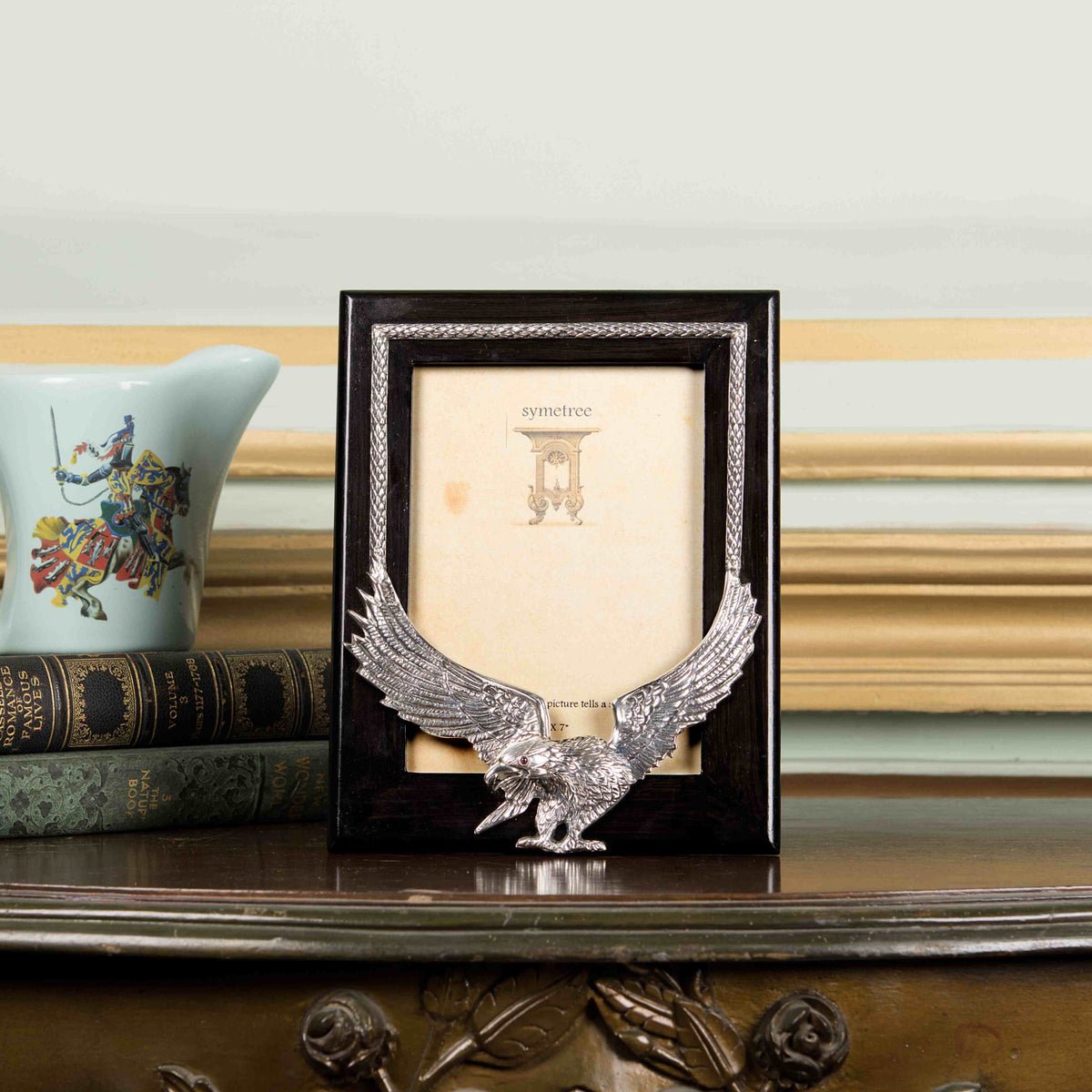THE EAGLE FRAME