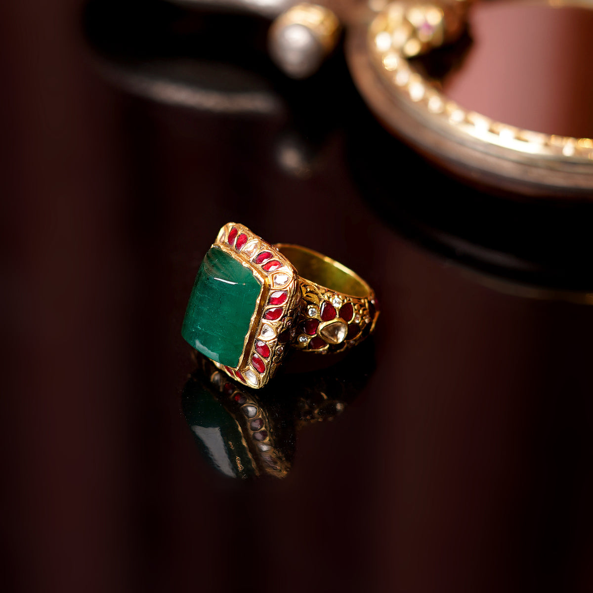 22KT Gold Jadau Polki Emerald-Green Ring