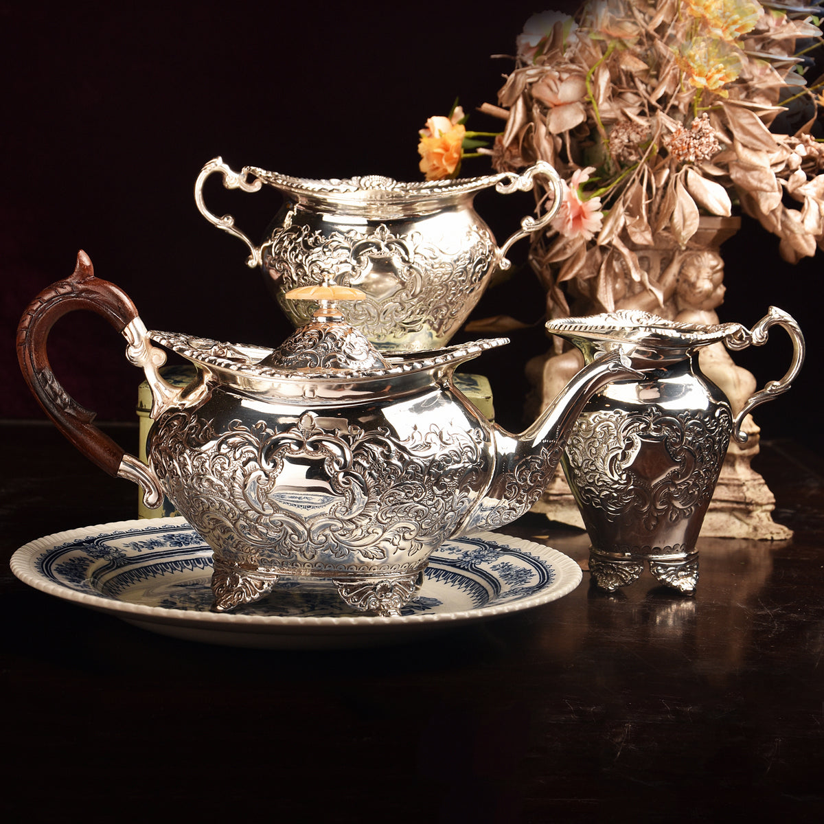THE TEA TOTALLER