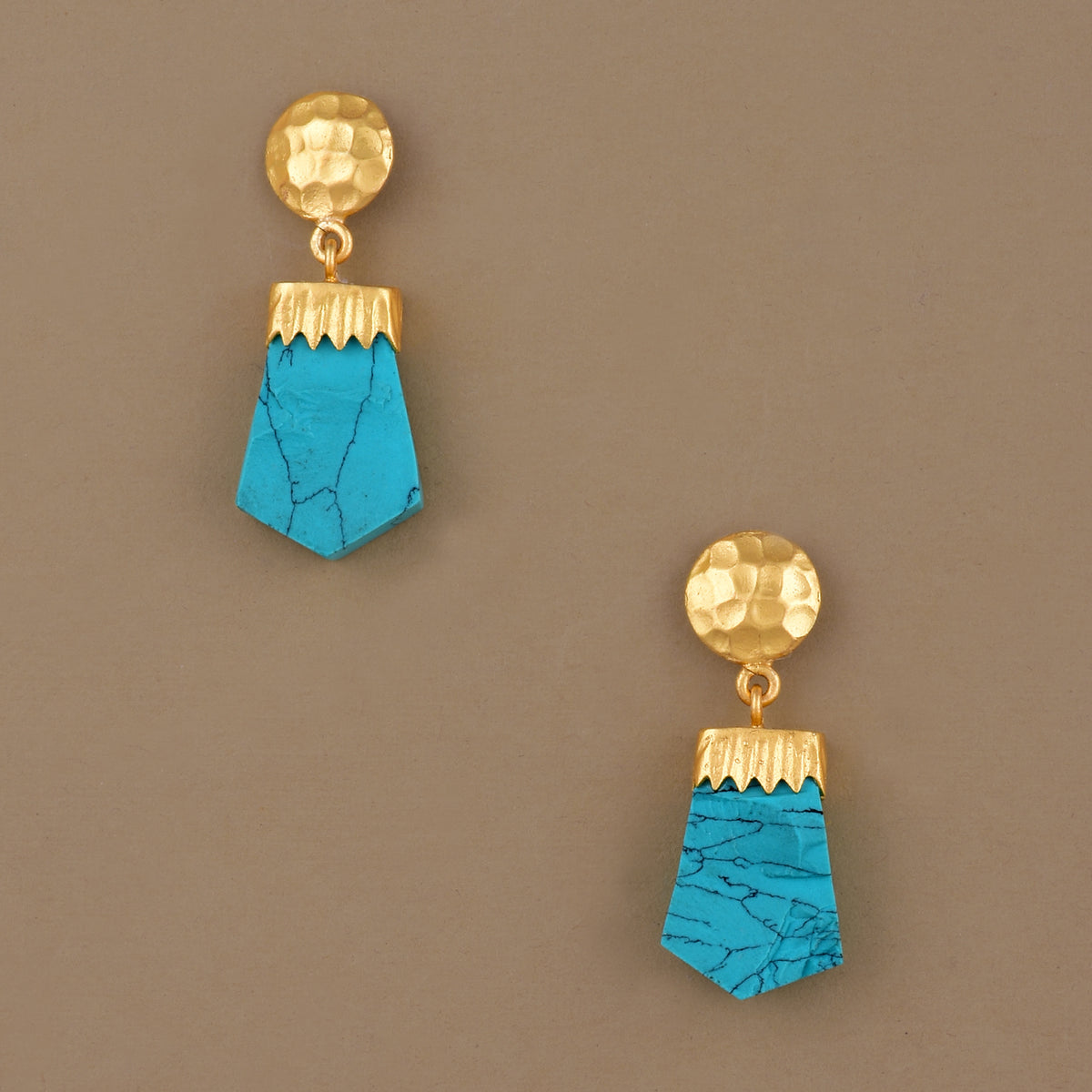 TURQUOISE ARROWHEAD EARRING